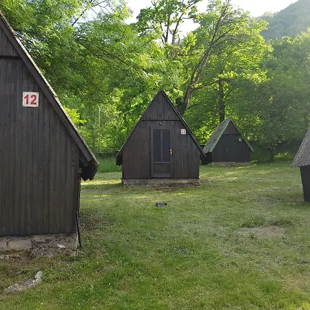 Bungalov Camp Borasnica * Jezero (Konjic)