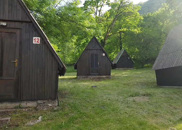 Bungalov Camp Borasnica * Jezero (Konjic)