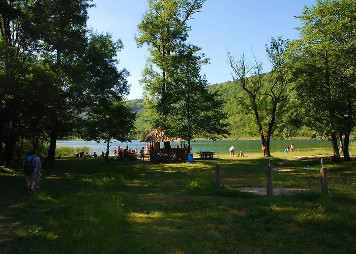 Bungalov Camp Borasnica * Jezero (Konjic)