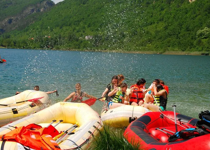 营地 Bungalov Camp Borasnica