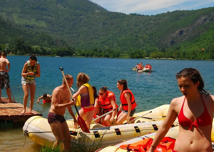 营地 Bungalov Camp Borasnica *